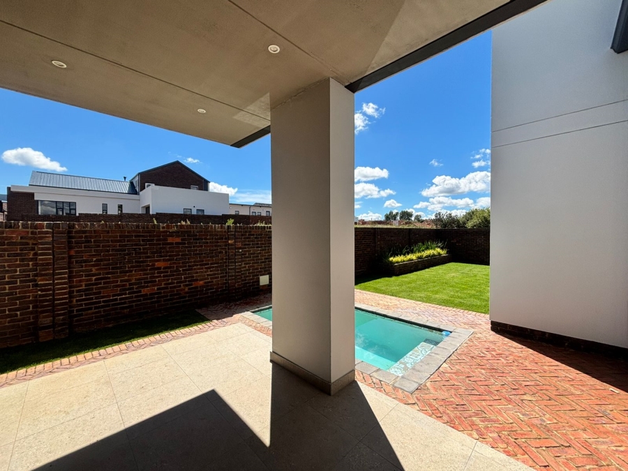 To Let 3 Bedroom Property for Rent in Helderzicht Eco Estate North West